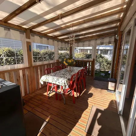 Mobilhome Calme 6 Personnes Pierre Couche Nyaraló